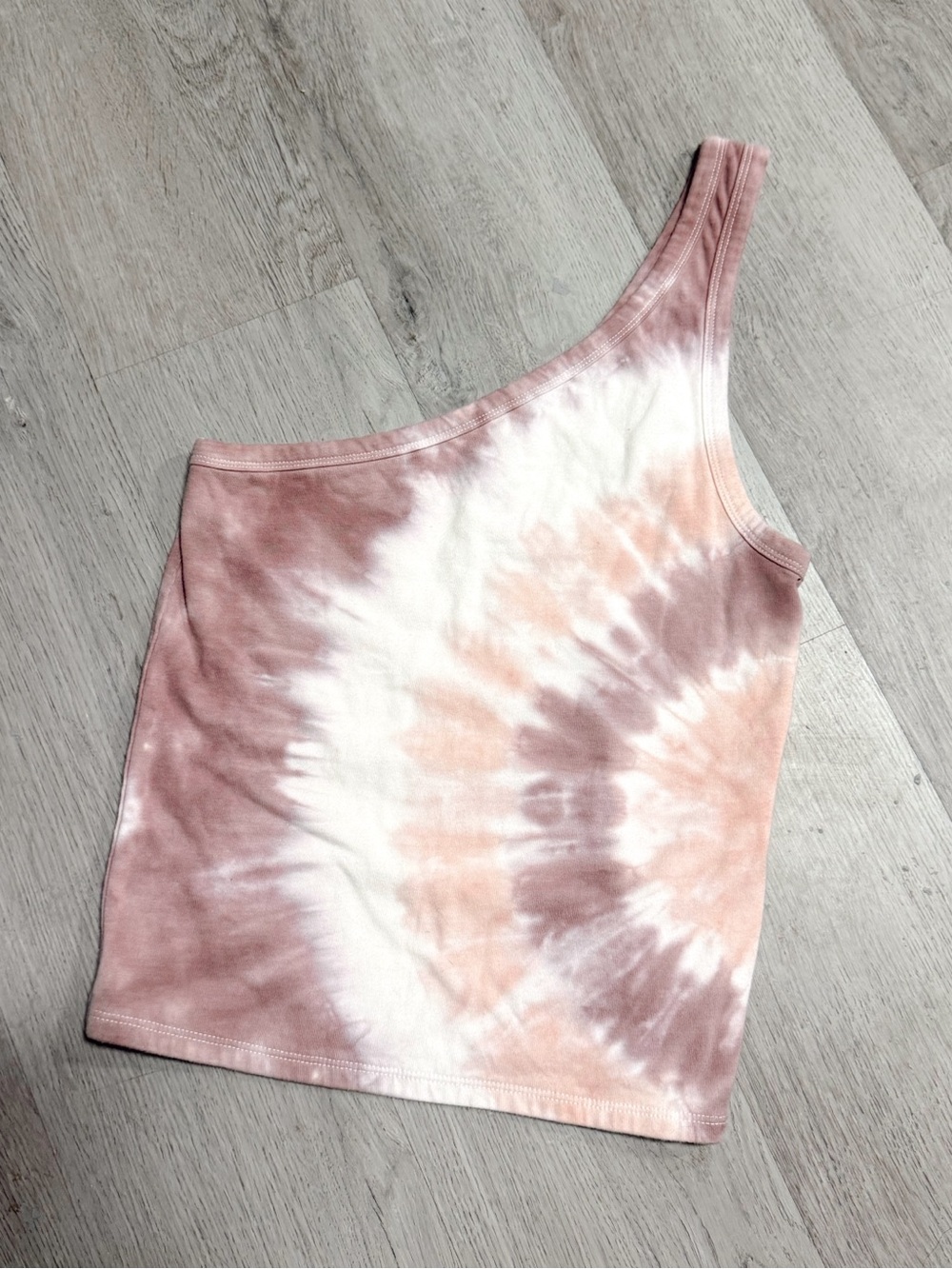•AMERICAN EAGLE• TIE DYE ONE SHOULDER TANK TOP